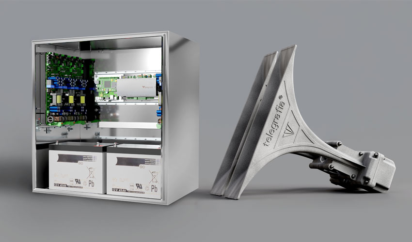 Bocina de sirena electrónica Pavian y armario de control utilizados en un sistema de alerta pública y notificación de emergencias