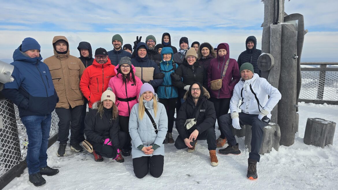 Equipo completo de Telegrafia durante el teambuilding en Krynica