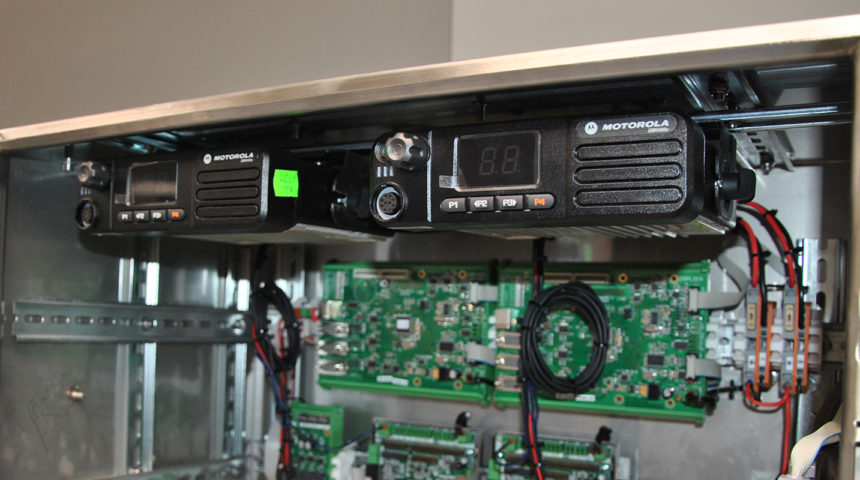 Canales de comunicación por radio para sistemas de alerta